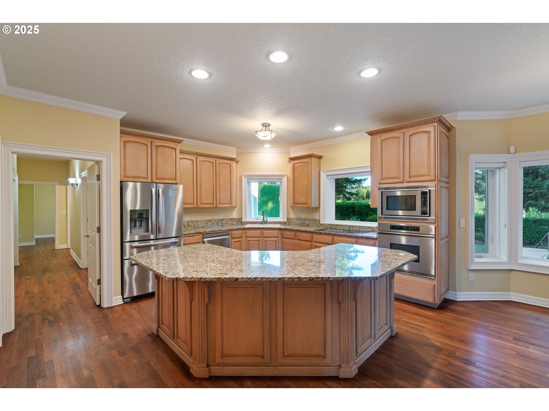 3110 NW LACAMAS DR
