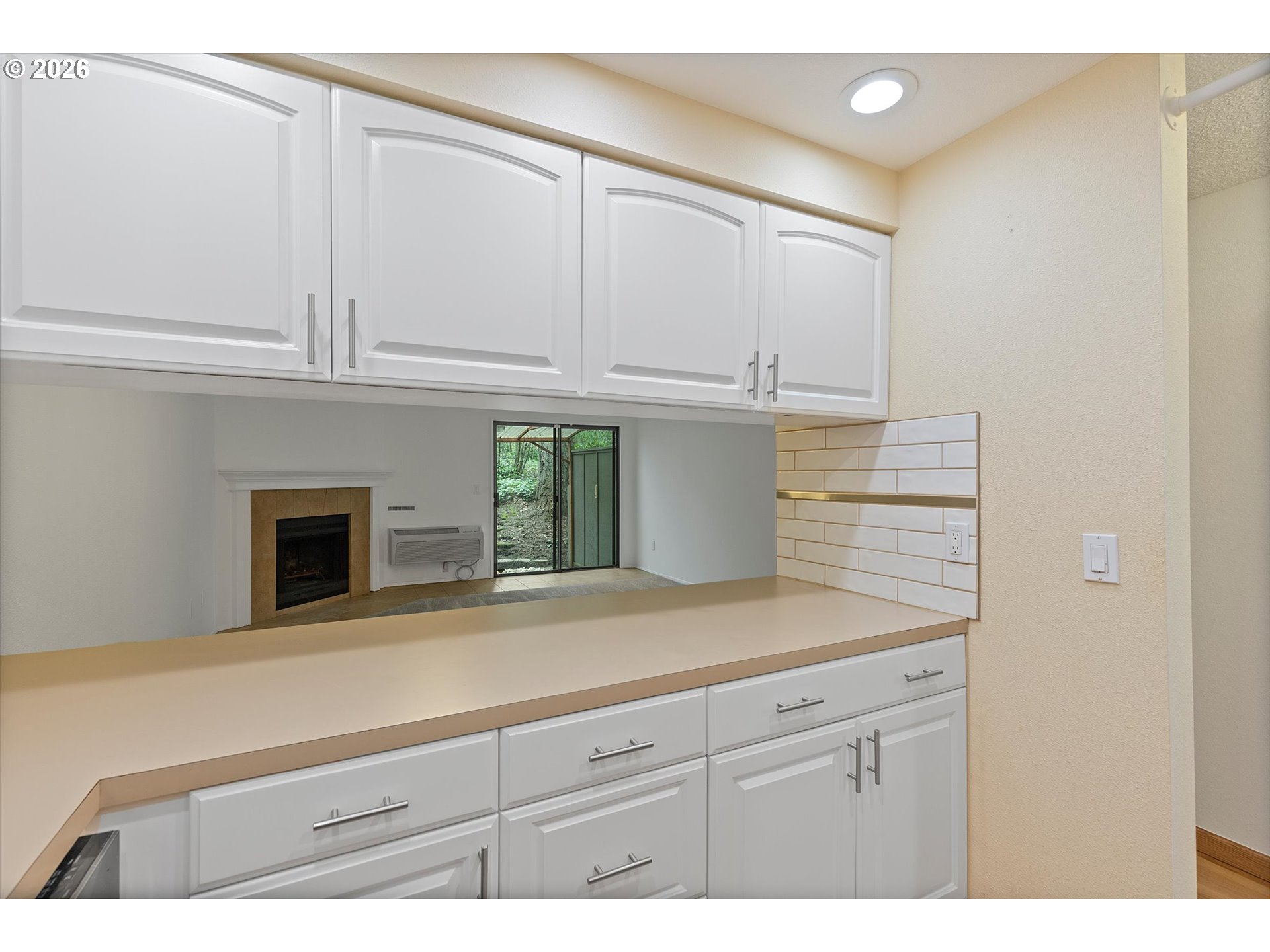 5561 SW MULTNOMAH BLVD