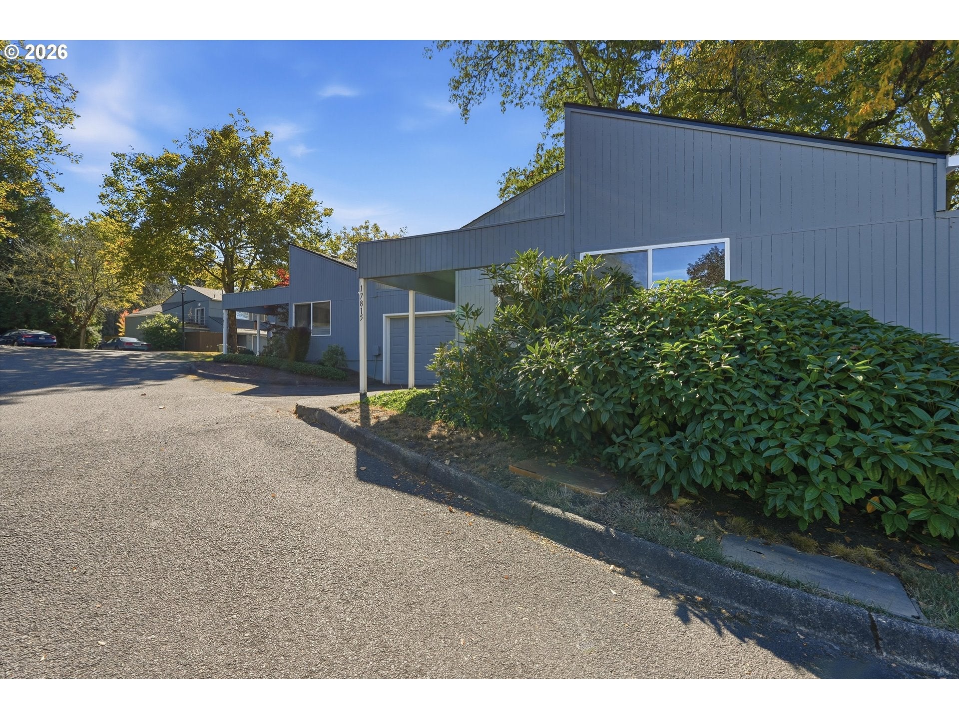 17815 NW LAKEWAY CT