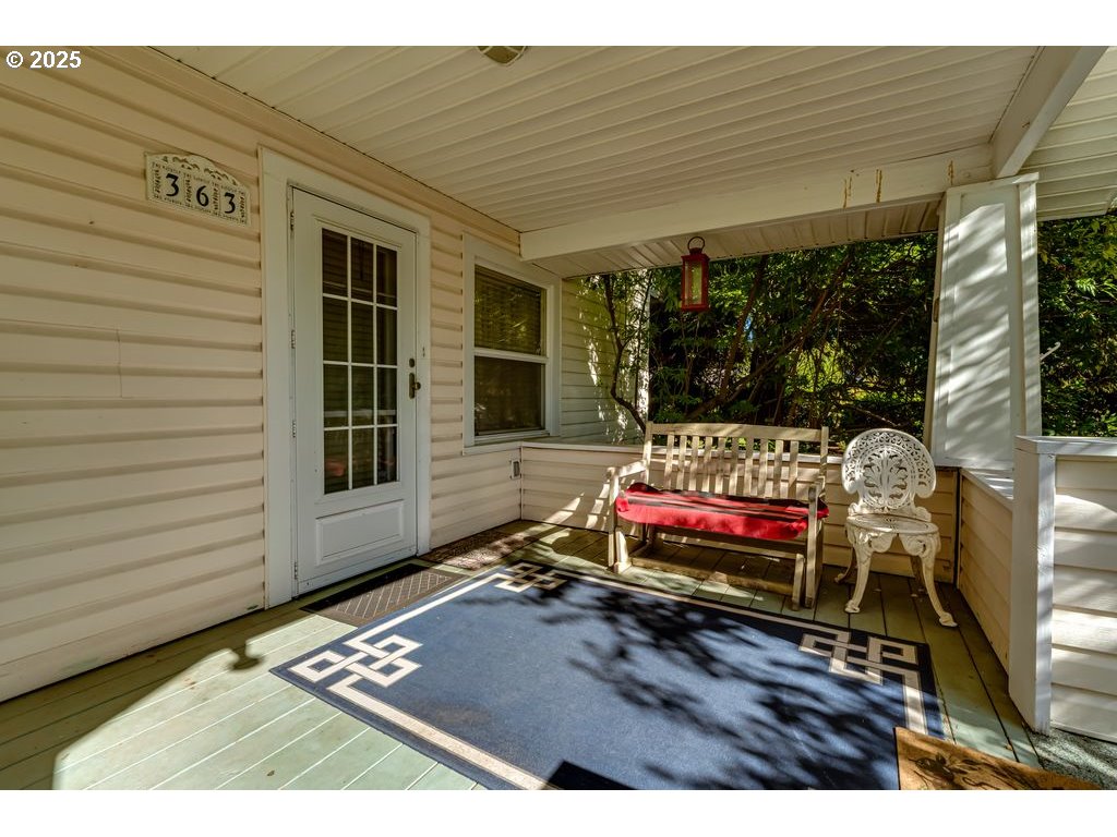 363 SPRING CREEK DR