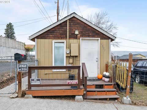 A home in The Dalles