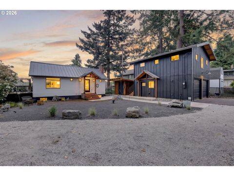 19330 HOWELL ST Gladstone OR 97027