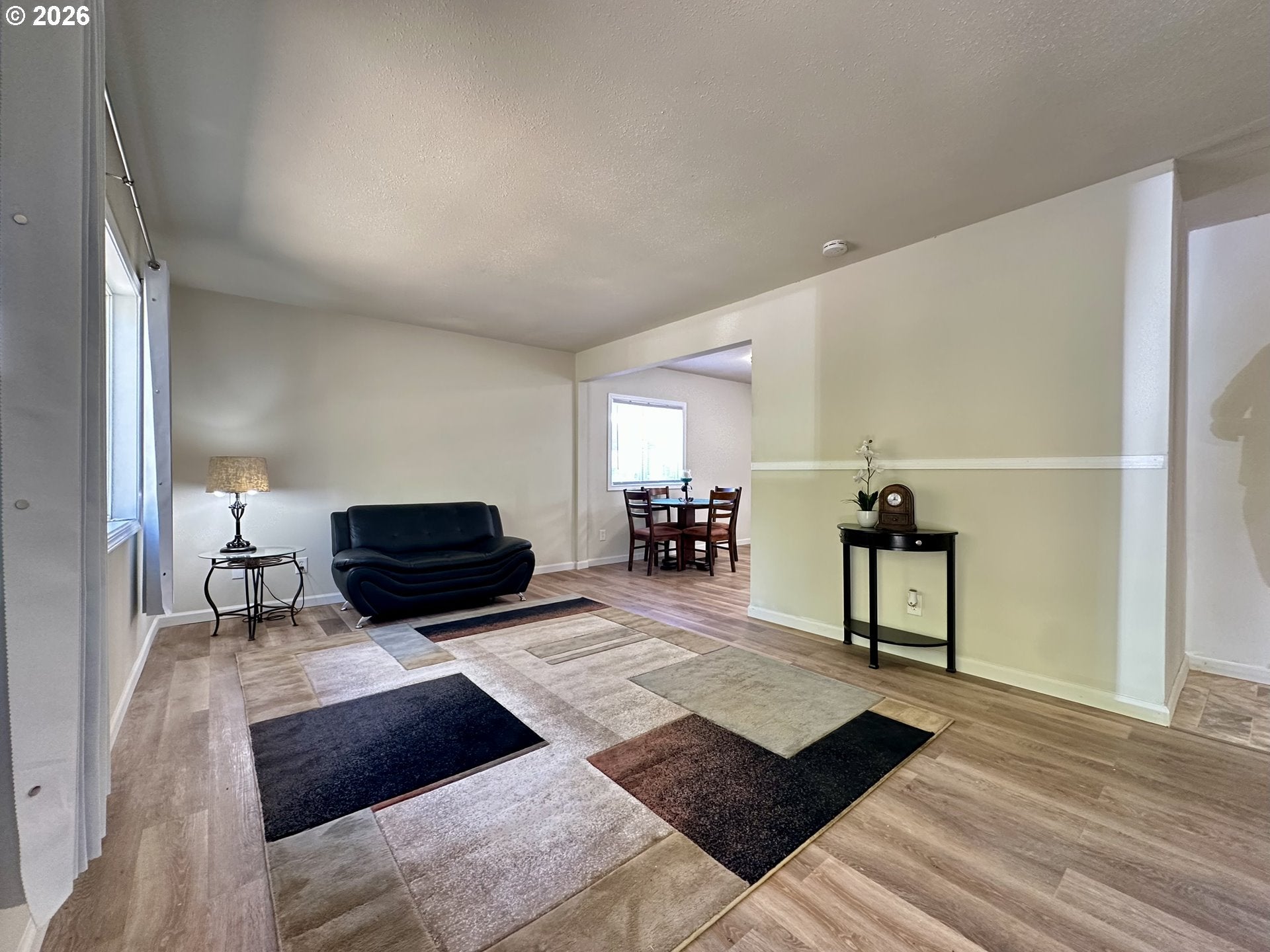 617 N MAIN ST