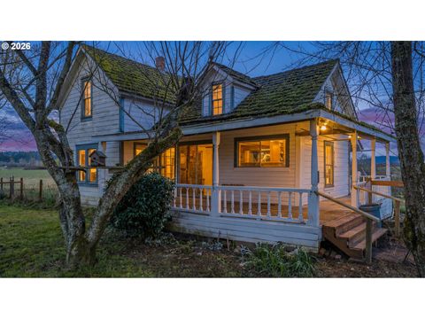 93703 LOWER NORWAY LN Myrtle Point OR 97458