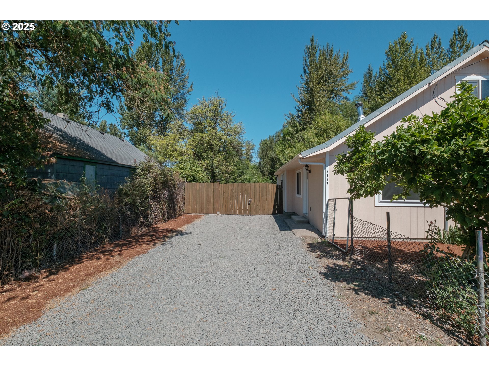 Sweet Home, Oregon 97386, United States, 3 Bedrooms Bedrooms, ,1 BathroomBathrooms,Residential,Active,189924