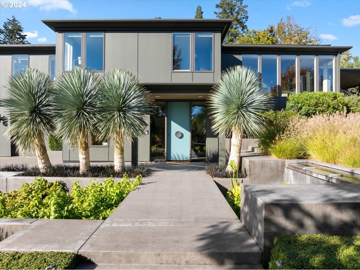 1933 HIGHLANDS LOOP