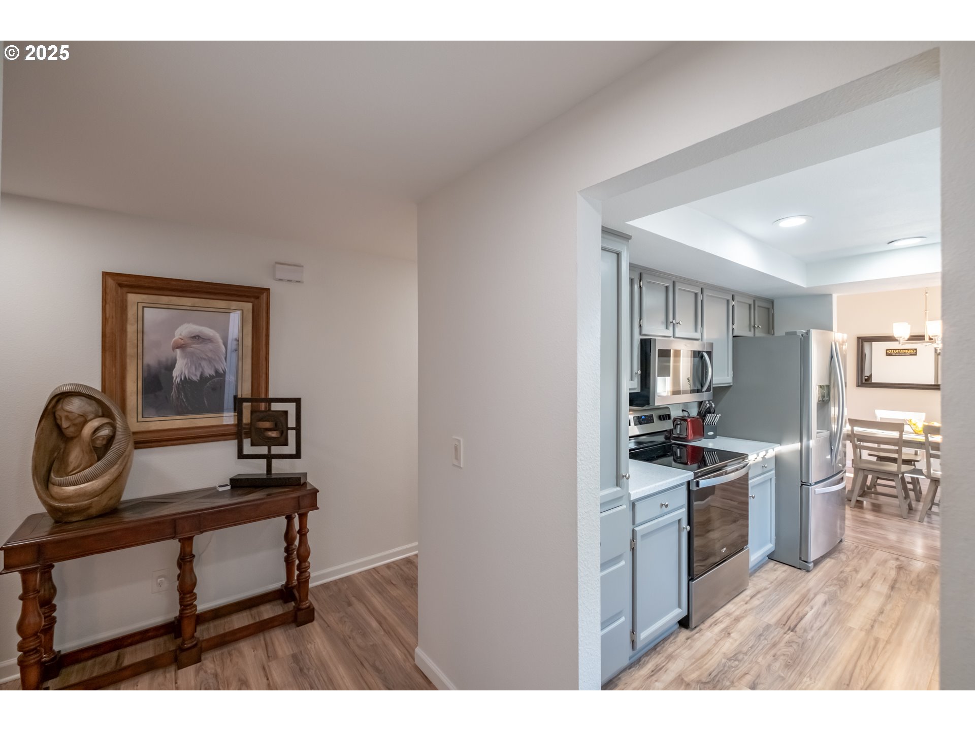 Salem, Oregon 97306, United States, 3 Bedrooms Bedrooms, ,2 BathroomsBathrooms,Residential,Active,217983