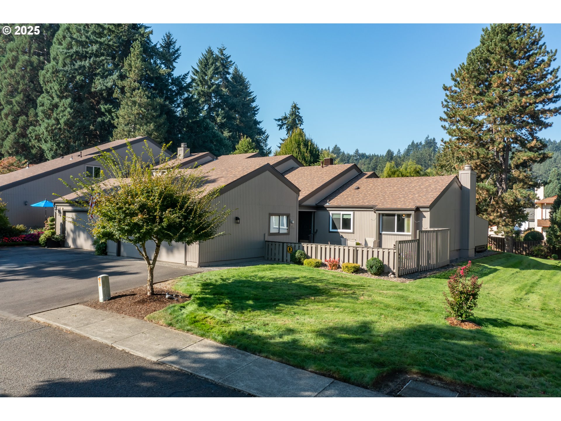 Salem, Oregon 97306, United States, 3 Bedrooms Bedrooms, ,2 BathroomsBathrooms,Residential,Active,217983