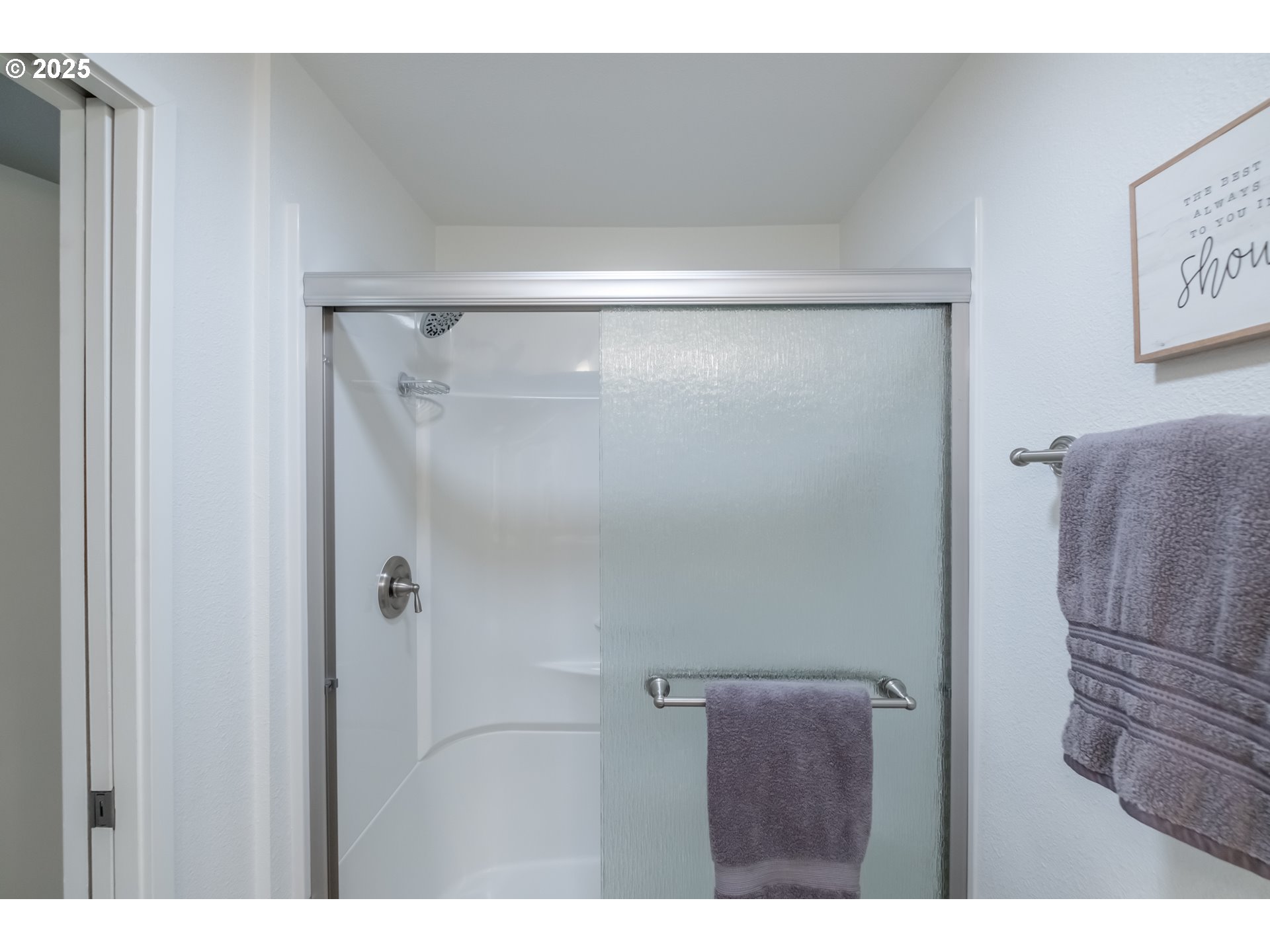 Salem, Oregon 97306, United States, 3 Bedrooms Bedrooms, ,2 BathroomsBathrooms,Residential,Active,217983