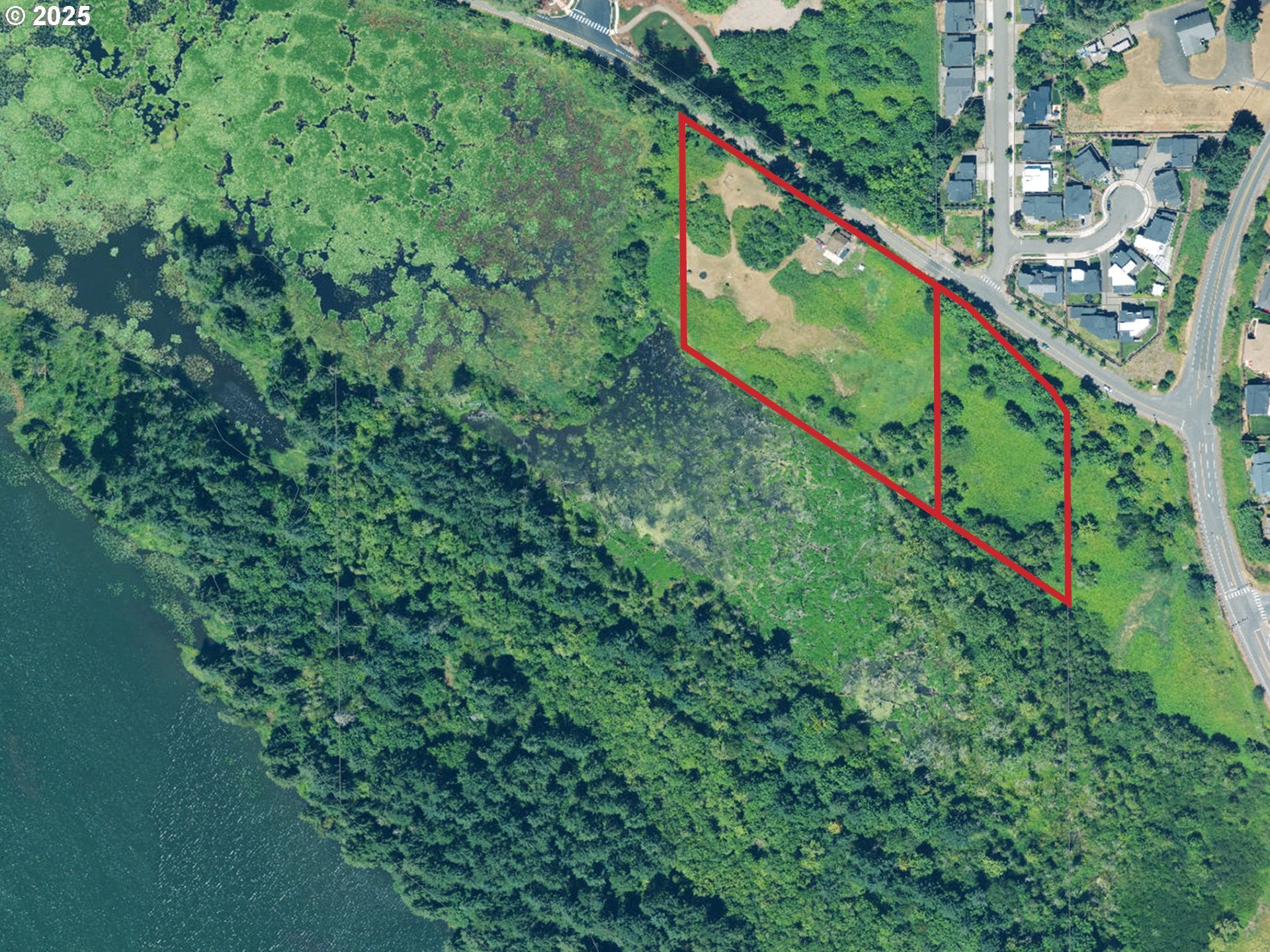 100 SE LEADBETTER RD