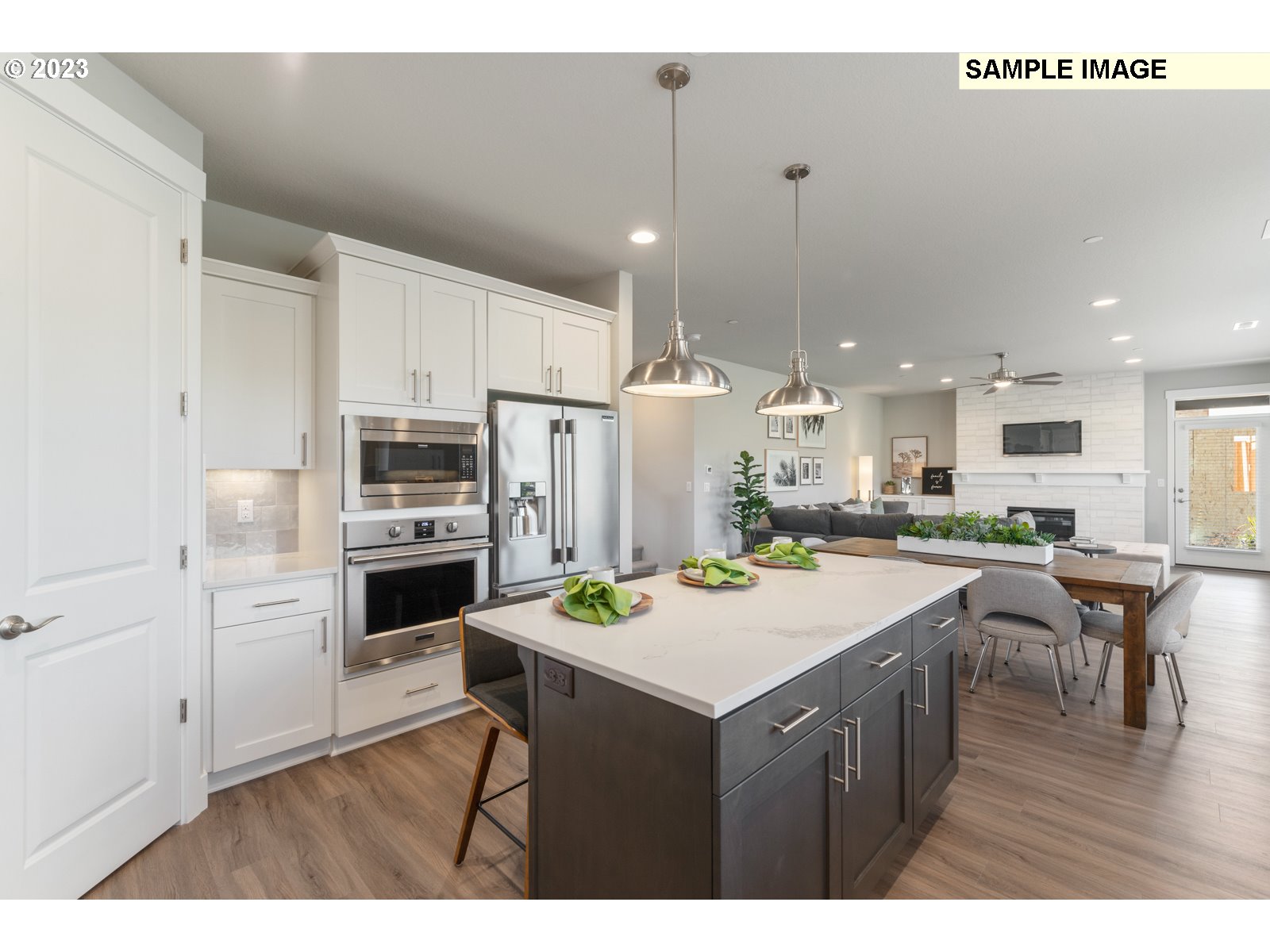 5645 N 94TH AVE LT244