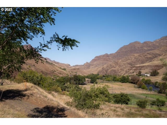 74234 LOWER IMNAHA RIVER RD