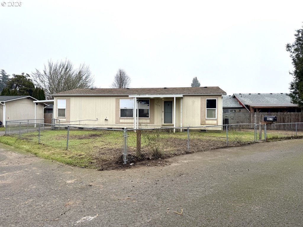 Photo 1 of 34 — 4678 SE LA VISTA WAY, Salem, OR 97317
