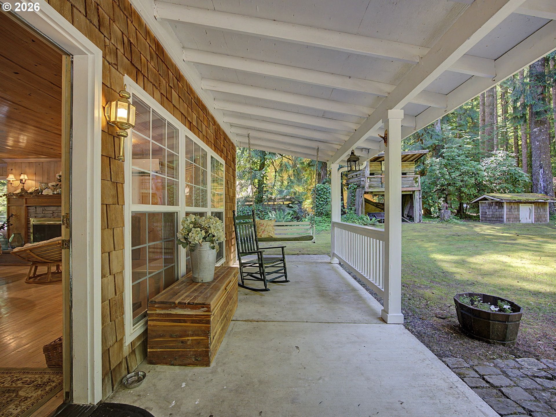 21100 E COUNTRY CLUB LOOP