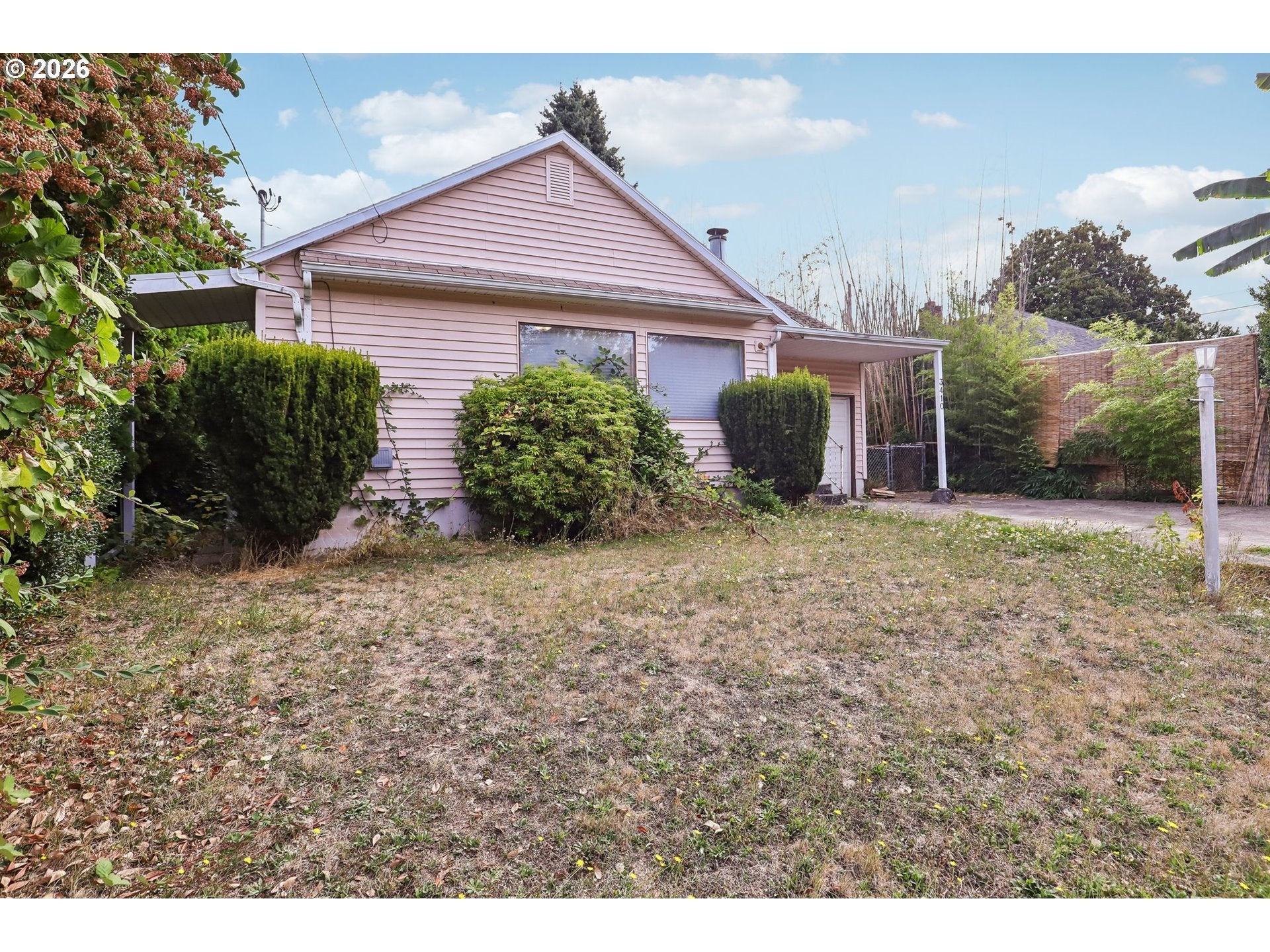 3410 NE LOMBARD CT