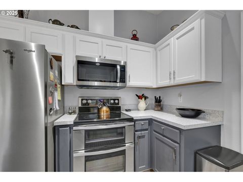 Tiny photo for 958 Bush Ln, Creswell, OR 97426 (MLS # 454518989)