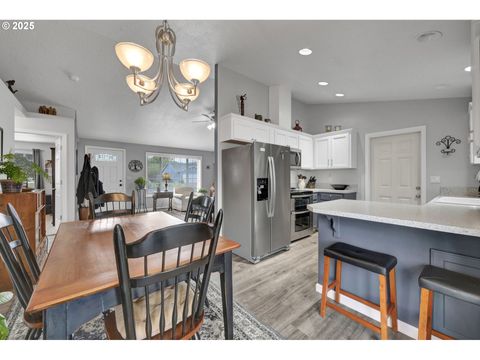 Tiny photo for 958 Bush Ln, Creswell, OR 97426 (MLS # 454518989)