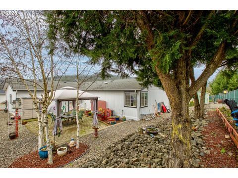 A home in Roseburg