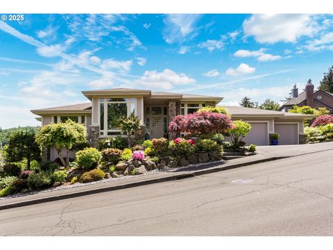 50 SE Avondale Ct, Gresham, OR 97080 - #: 642643581