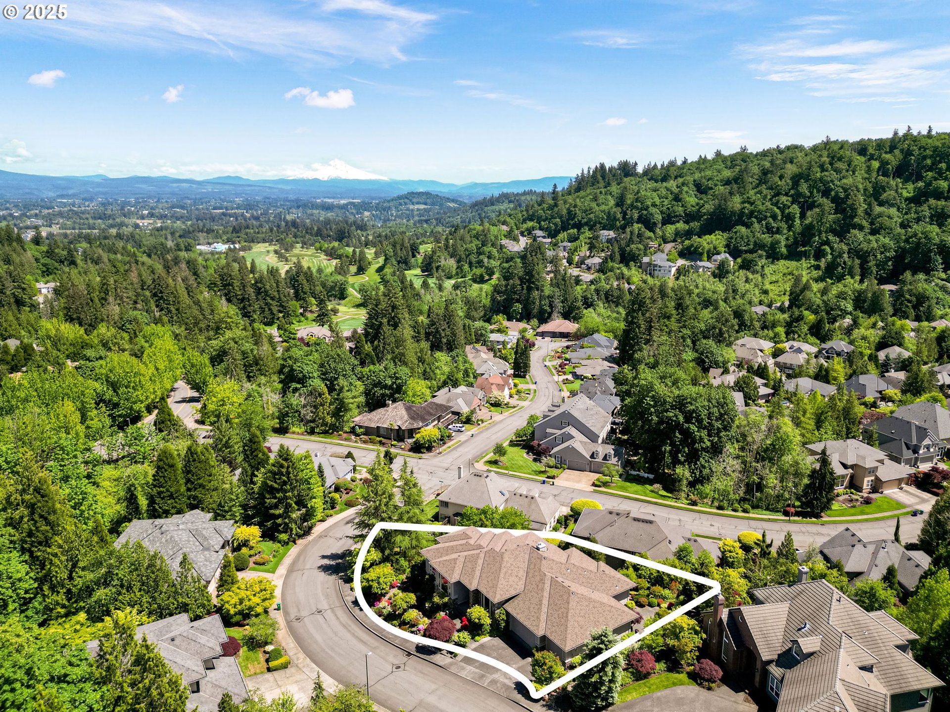 50 SE AVONDALE CT