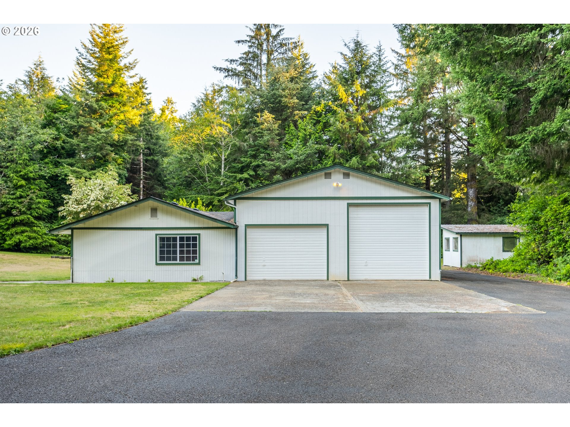 84226 CLEAR LAKE RD