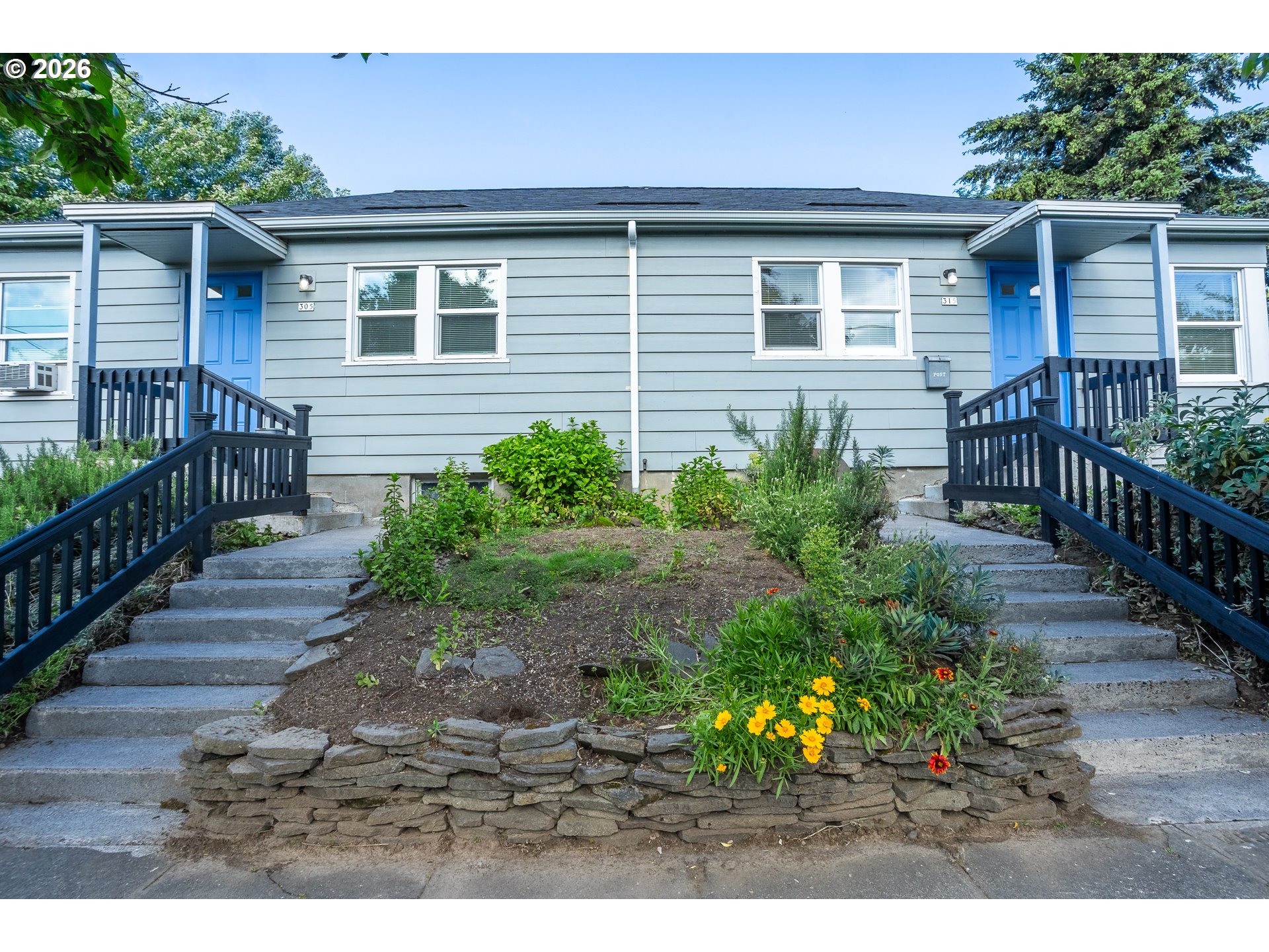 305 NE 26TH AVE