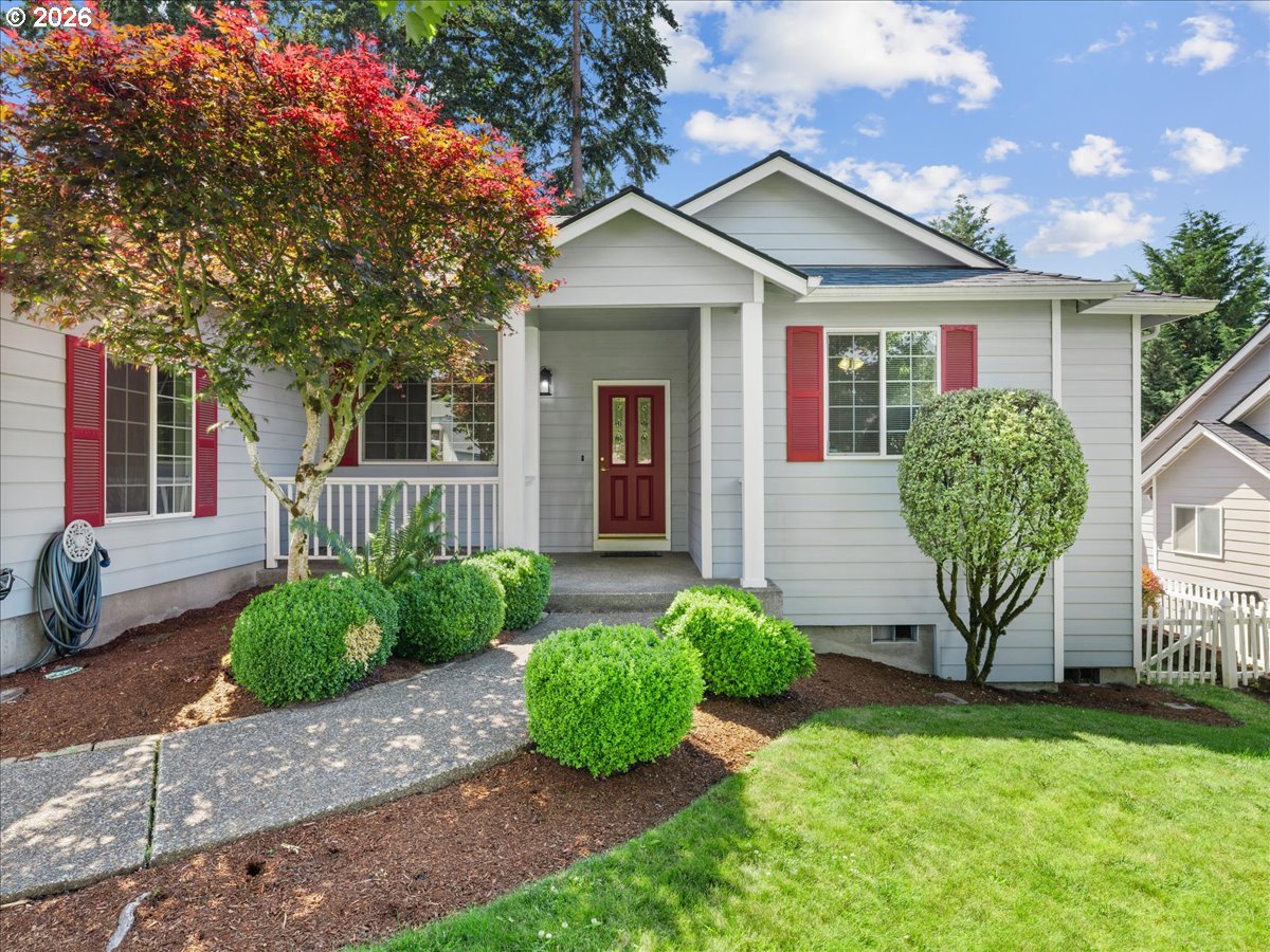 1233 SILAS CT NW