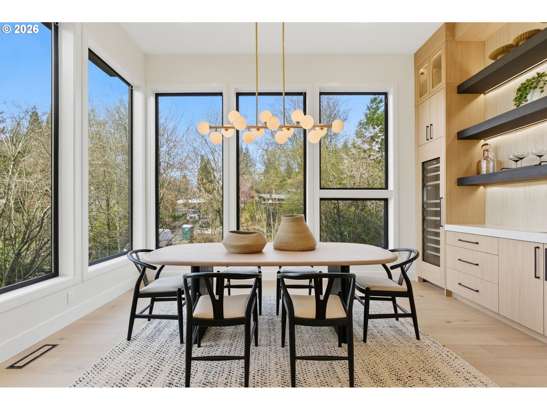 6233 SW HAMILTON WAY