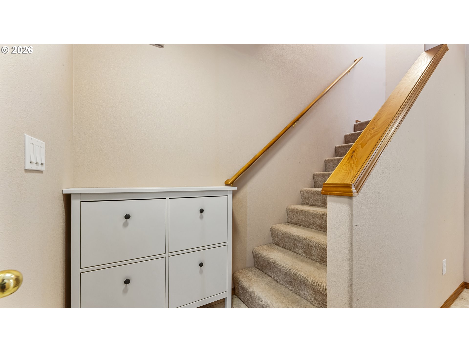 1919 26TH AVE 2