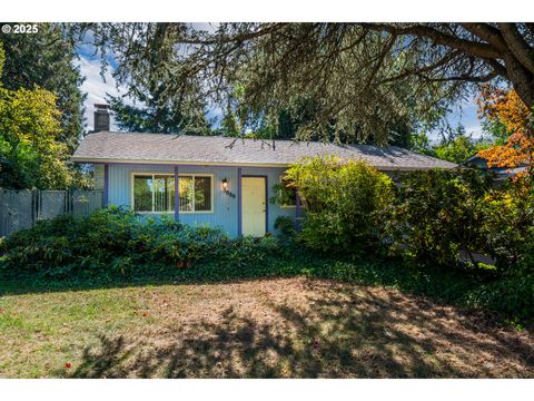 3080 HARLOW RD Eugene OR 97401