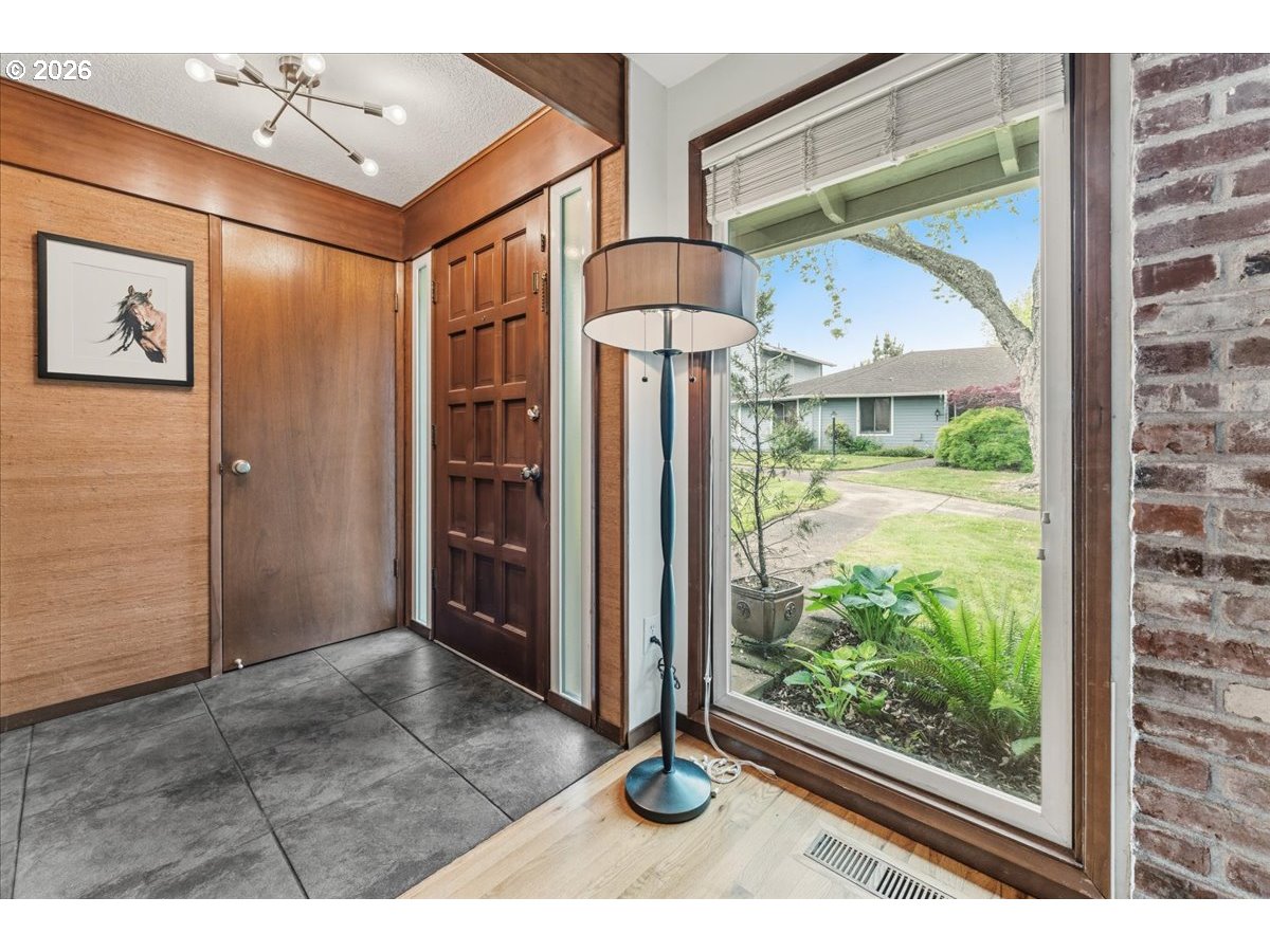 5350 SW BARCLAY CT