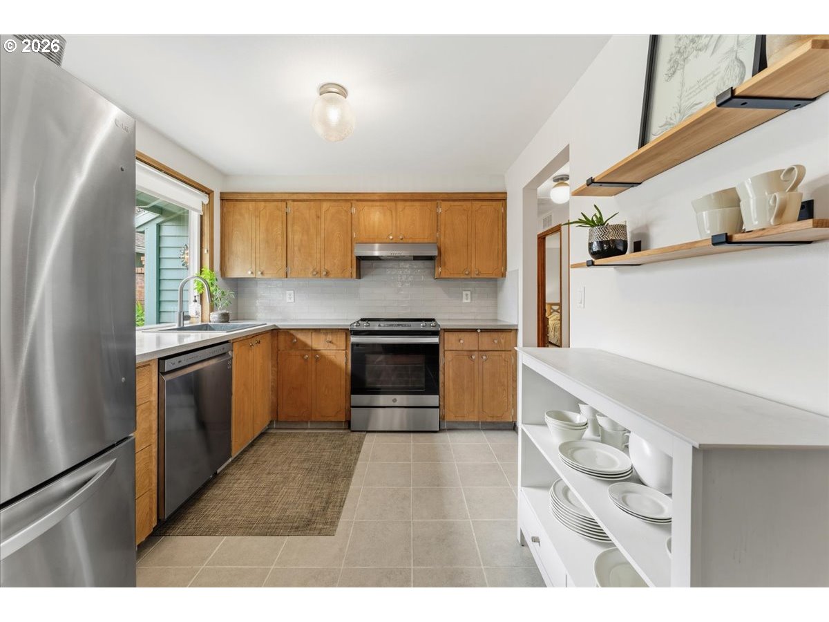 5350 SW BARCLAY CT