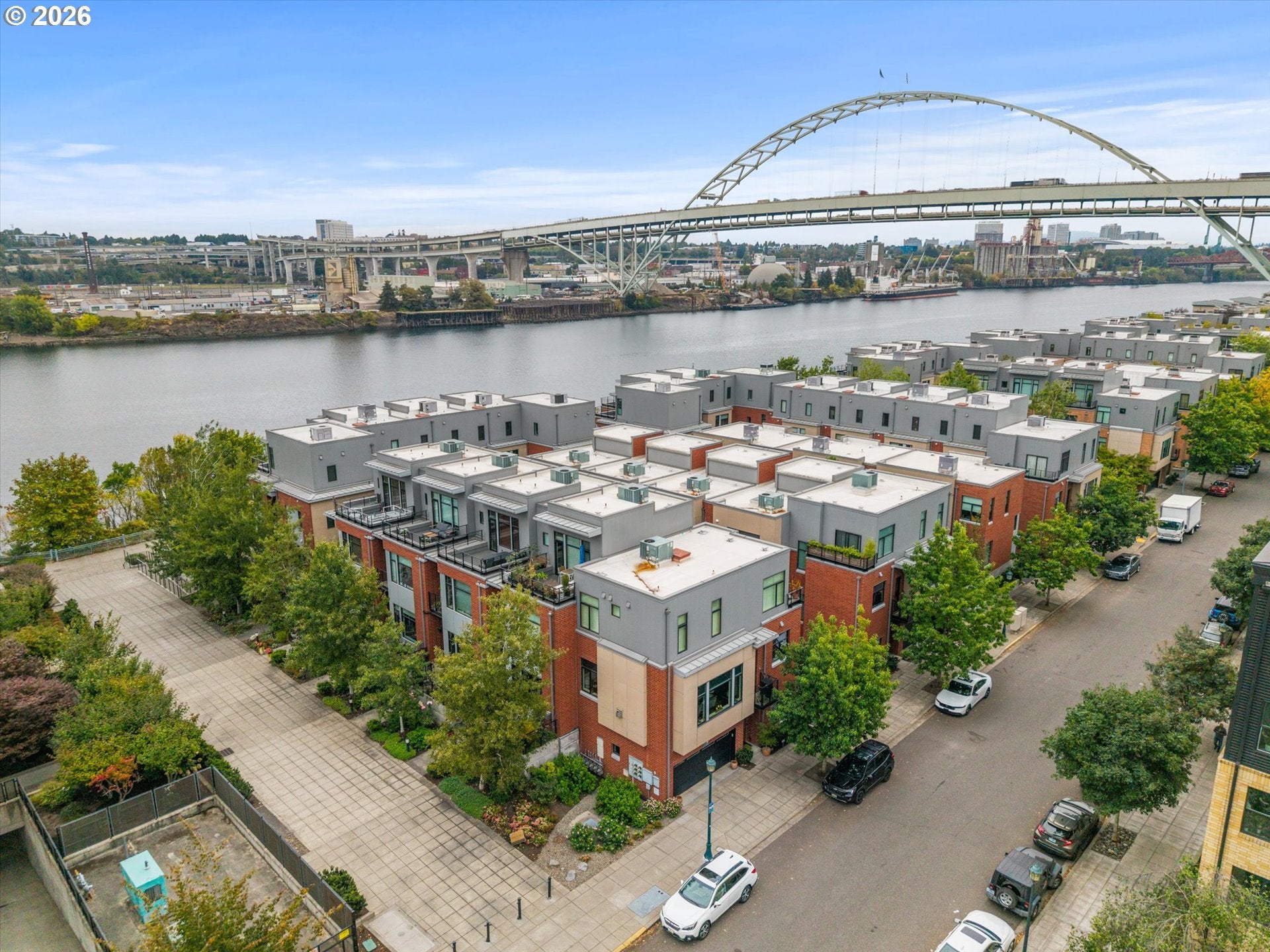 1742 NW RIVERSCAPE ST 1742