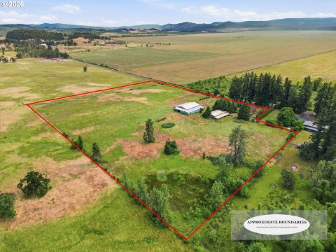 Tiny photo for 83540 Sher Khan Rd, Creswell, OR 97426 (MLS # 340496805)