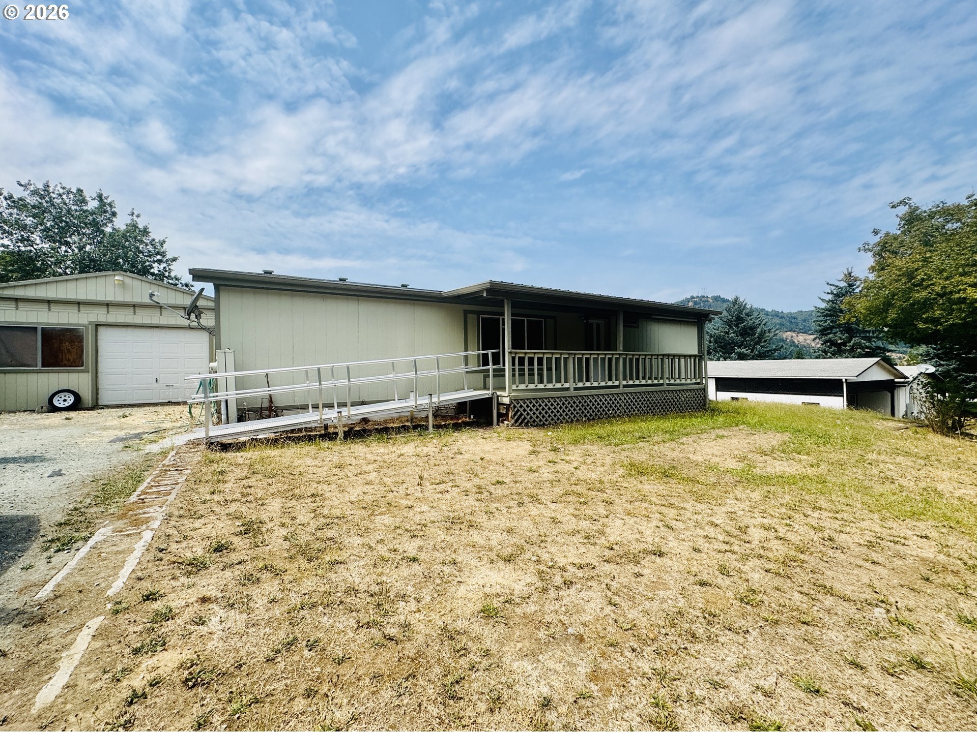 131 ALLAN ST