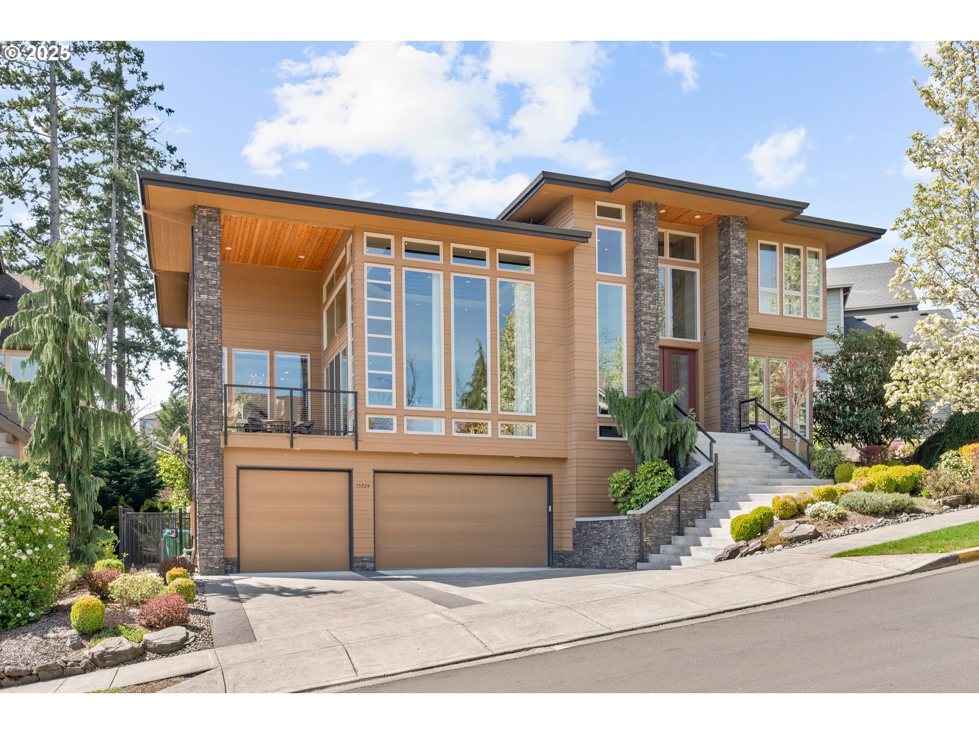 15724 SE CHELSEA MORNING DR