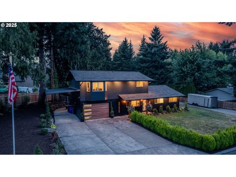 19751 FALCON DR Oregon City OR 97045