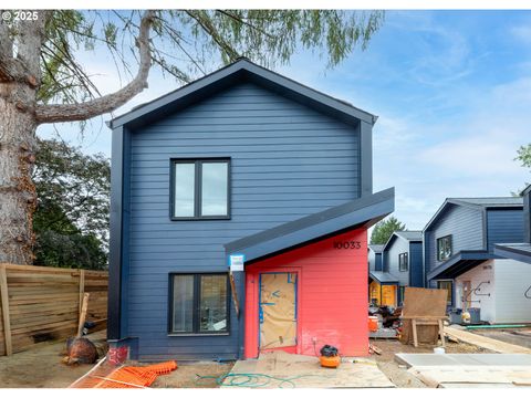 10033 SE Cottage LN 15 Milwaukie OR 97222
