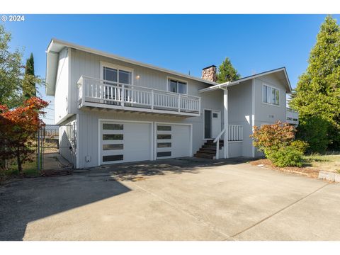 A home in Roseburg