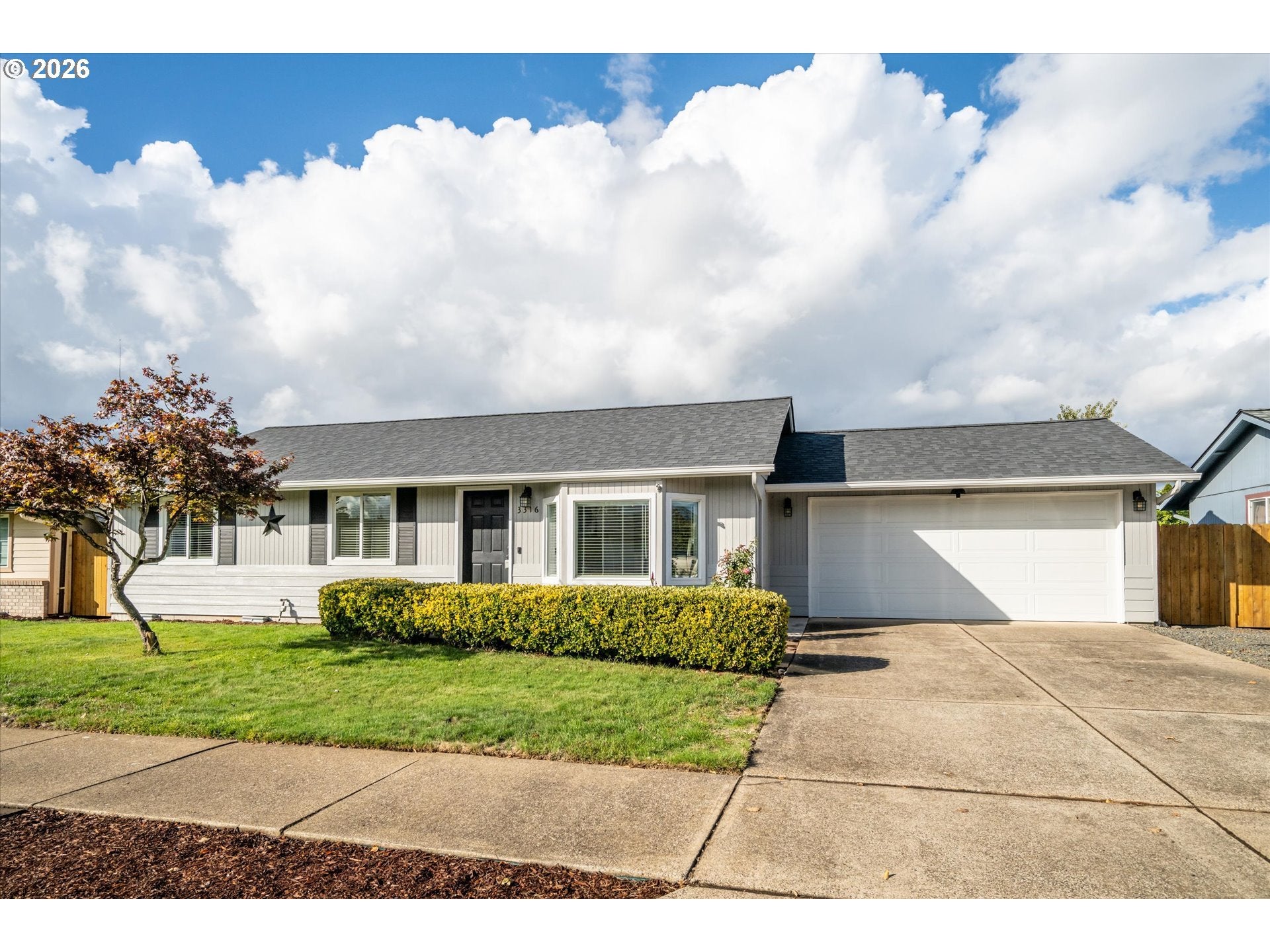 3316 REDWOOD DR