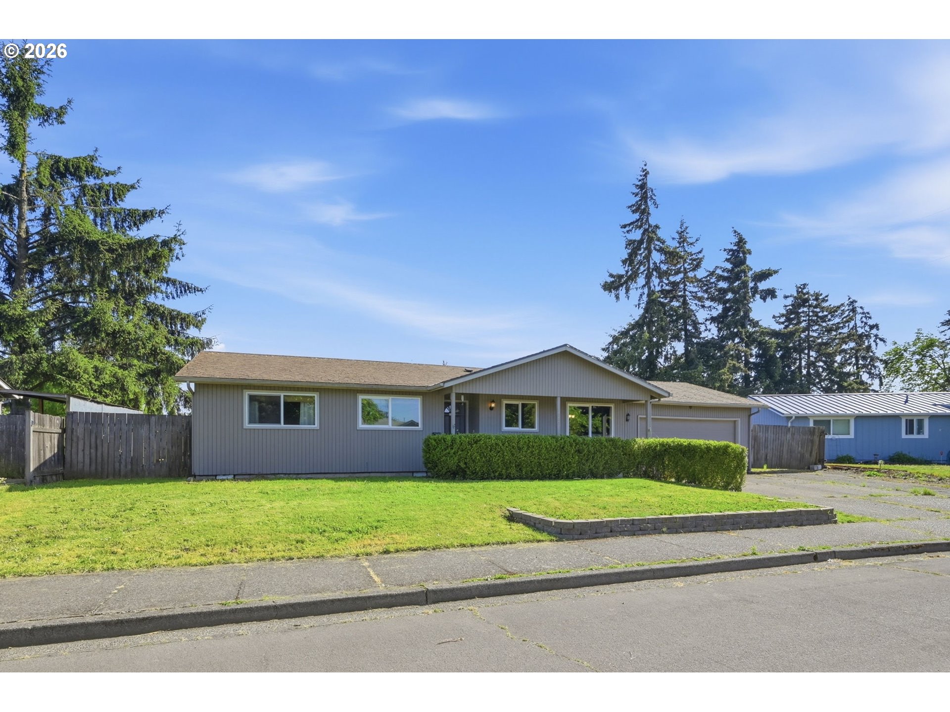 1233 KENRAY LOOP