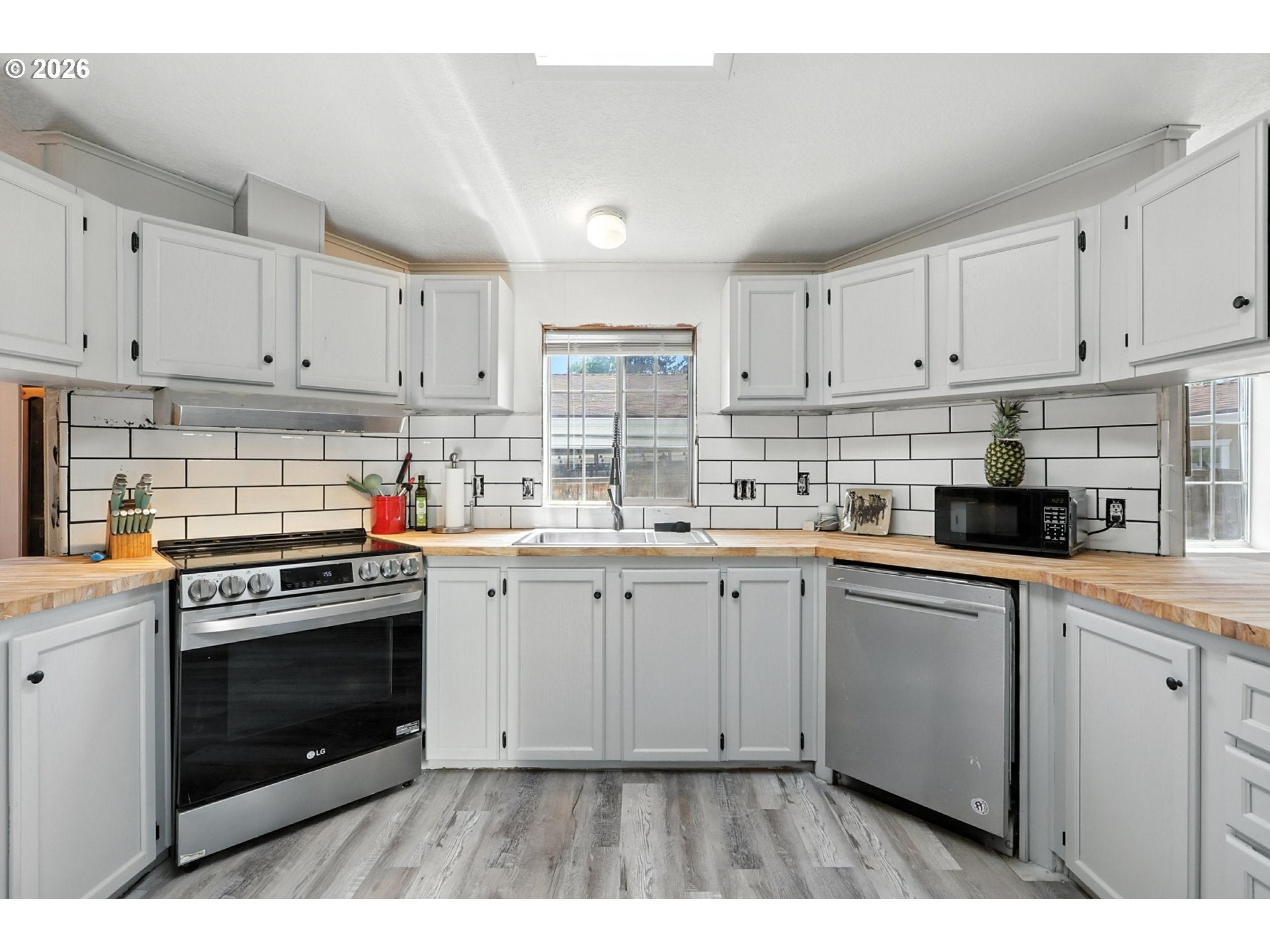 1000 S MCKERN CT 29