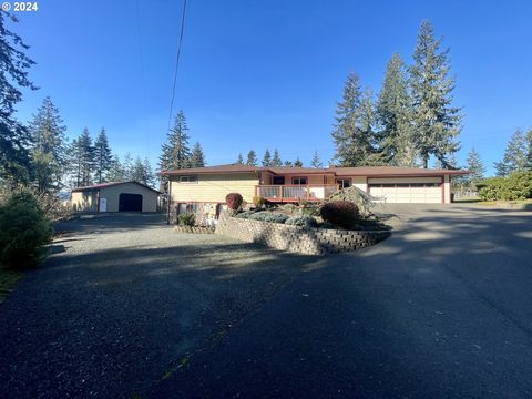 A home in Coquille