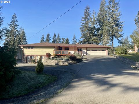 A home in Coquille