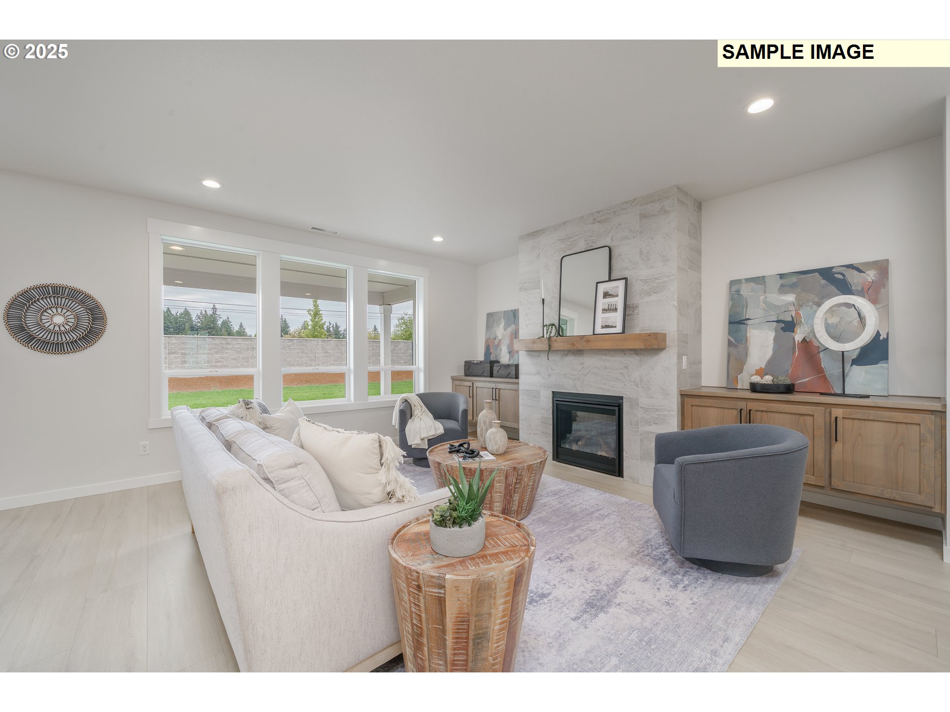 1144 N 41ST PL