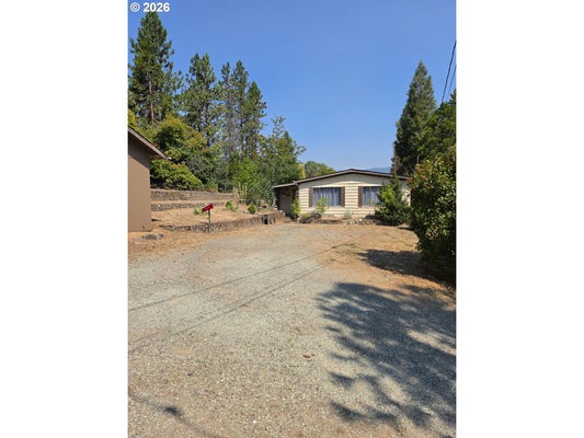180 REED LN, CANYONVILLE, OR 97417 - Image 4c7a1c34445ec89ccd4e99c03550db0e/1185957654