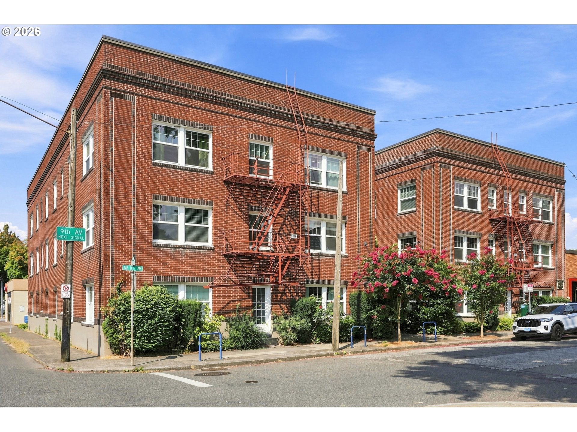 1509 NE 10TH AVE 202 — 1 bed 1 bath Condominium