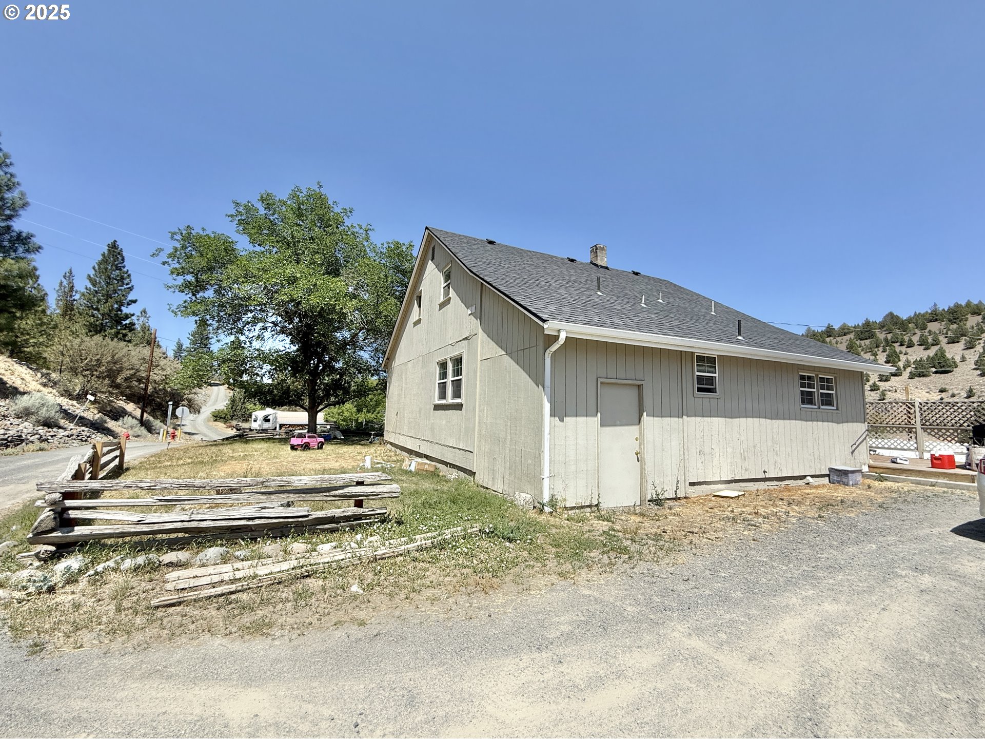 338 INLAND DR