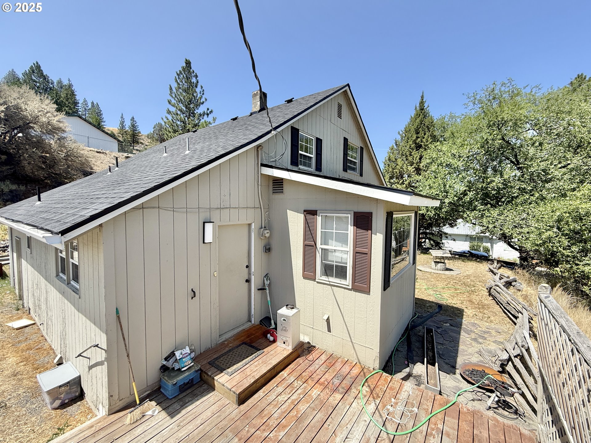 338 INLAND DR