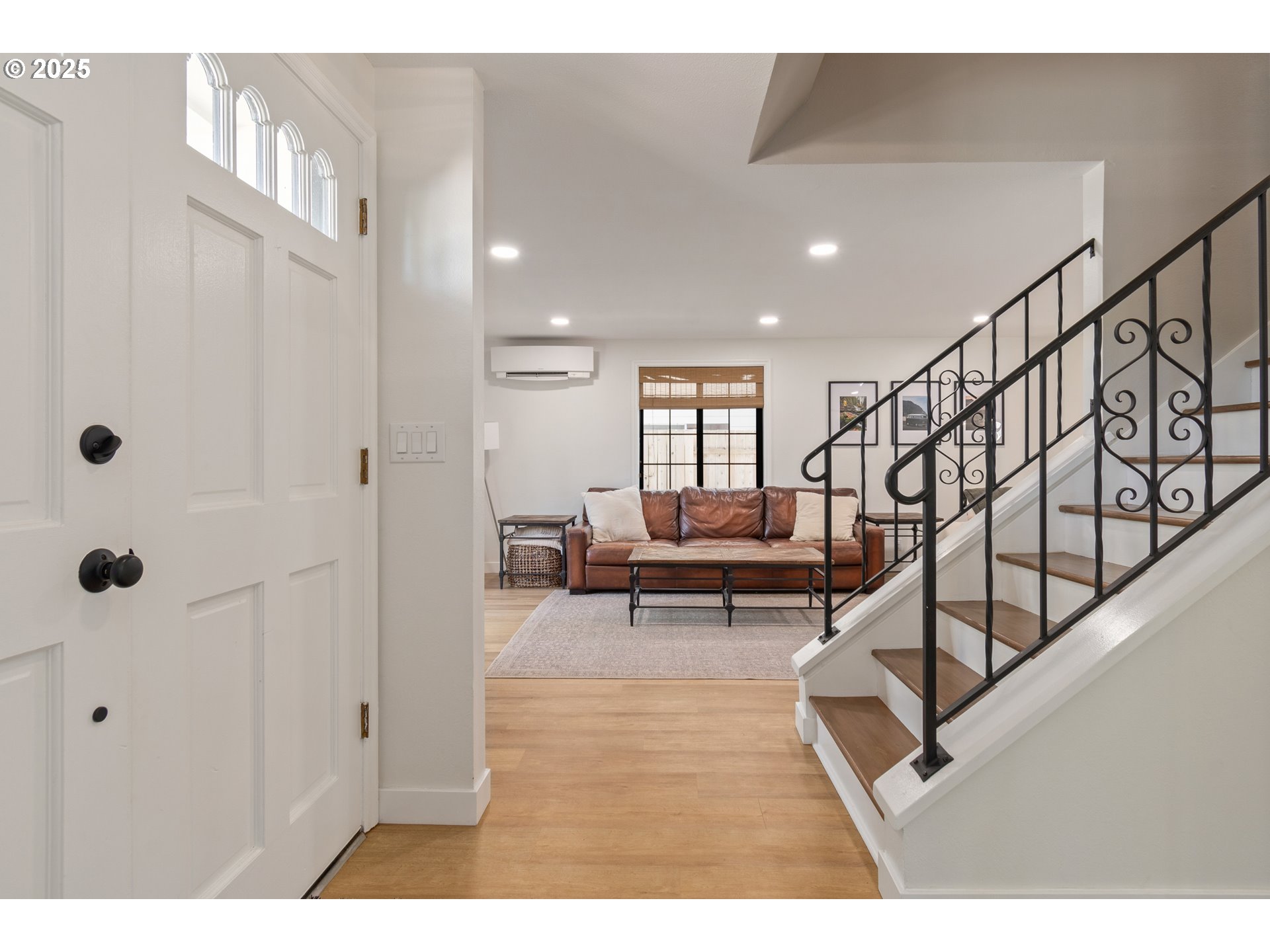 2355 ROCKY LN